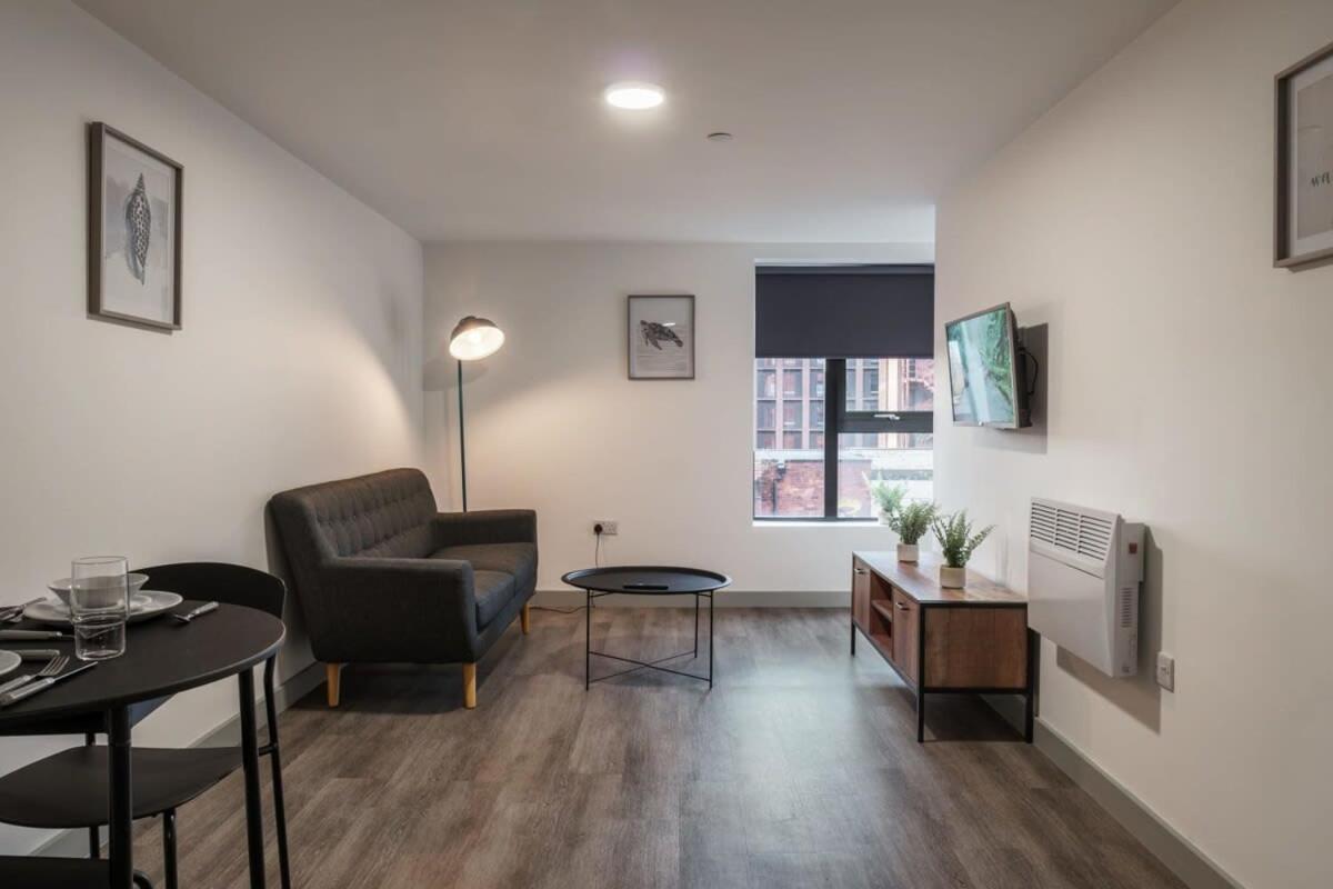 Modern 1 Bed Apartment In Liverpool Centre 外观 照片
